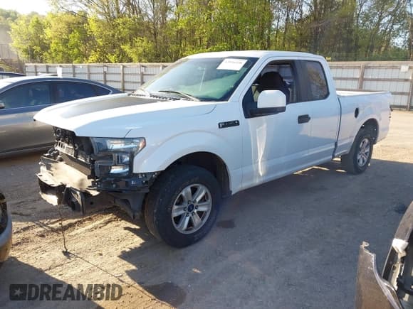 ✅ 2016 Ford F-150 XL • VIN: 1FTEX1CP9GFA58650 • Lot: 42036538. Wystawiony na IAAI z przebiegiem 104 698 mil. Bezpłatny archiwum sprzedaży aukcyjnych z USA i szczegółowy raport historii pojazdu na DreamBid. Zdjęcie 2.