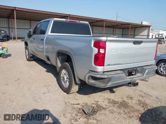✅ 2020 Chevrolet Silverado 2500HD Work Truck • VIN: 1GC1WLEY0LF305275 • Lot: 43217377. Listed on IAAI with 116,239 mi. Free auction sales archive from the USA and detailed vehicle history report at DreamBid. Image 3.