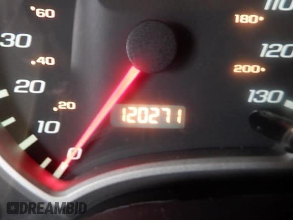 ✅ 2005 Chevrolet Equinox LS • VIN: 2CNDL23F356192884 • Lot: 43661738. Wystawiony na IAAI z przebiegiem 120 271 mil. Bezpłatny archiwum sprzedaży aukcyjnych z USA i szczegółowy raport historii pojazdu na DreamBid. Zdjęcie 3.