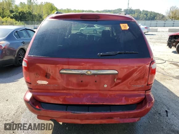 ✅ 2007 Chrysler Town & Country Touring • VIN: 2A4GP54L57R361052 • Lot: 84580595. Wystawiony na Copart z przebiegiem 144 271 mil. Bezpłatny archiwum sprzedaży aukcyjnych z USA i szczegółowy raport historii pojazdu na DreamBid. Zdjęcie 6.