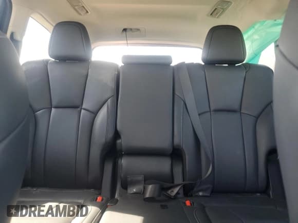 ✅ 2022 Subaru Ascent Limited • VIN: 4S4WMALD6N3454502 • Lot: 70582805. Listed on Copart with 27,910 mi. Free auction sales archive from the USA and detailed vehicle history report at DreamBid. Image 10.