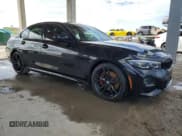 ✅ 2022 BMW 3 Series 330i • VIN: 3MW5R1J06N8C56816 • Лот: 91189975. Опубликован ранее на Copart с пробегом 43 788 миль. Бесплатный доступ к архиву аукционных продаж из США и подробный отчёт об истории автомобиля на DreamBid. Изображение 4.