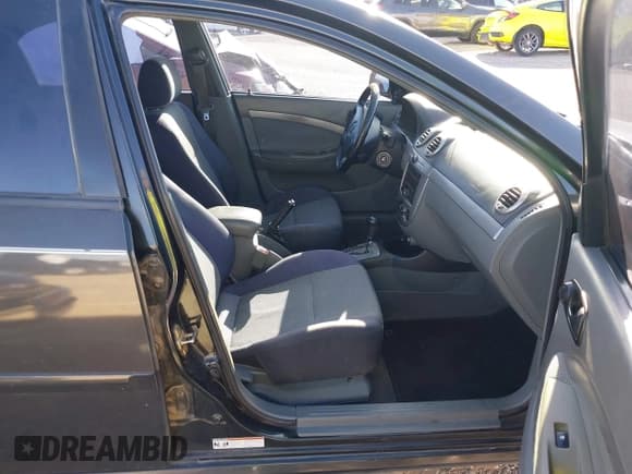 ✅ 2006 Suzuki Reno • VIN: KL5JD66Z26K280363 • Lot: 41119992. Wystawiony na IAAI z przebiegiem Nie podano. Bezpłatny archiwum sprzedaży aukcyjnych z USA i szczegółowy raport historii pojazdu na DreamBid. Zdjęcie 5.