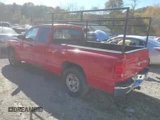 2006 Dodge Dakota ST z VIN 1D7HE22K96S559970, wystawiony jako IAAI lot #43549798 z przebiegiem 128 254 mil mil oraz . Historia ofert i sprzedaży dostępna na DreamBid. Obrazek 3.