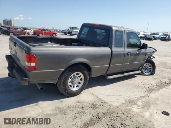 ✅ 2011 Ford Ranger XL • VIN: 1FTKR1ED2BPA30983 • Lot: 52371605. Listed on Copart with 101,251 mi. Free auction sales archive from the USA and detailed vehicle history report at DreamBid. Image 3.