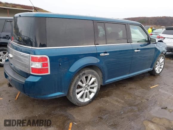 ✅ 2011 Ford Flex Limited • VIN: 2FMHK6DC3BBD10354 • Lot: 40896062. Listed on IAAI with 228,659 mi. Free auction sales archive from the USA and detailed vehicle history report at DreamBid. Image 4.