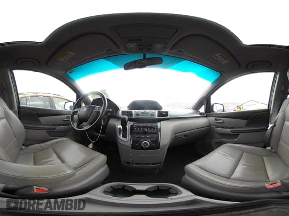 ✅ 2013 Honda Odyssey EX-L • VIN: 5FNRL5H65DB017775 • Лот: 43622042. Опубликован ранее на IAAI с пробегом 211 820 миль. Бесплатный доступ к архиву аукционных продаж из США и подробный отчёт об истории автомобиля на DreamBid. Изображение 18.