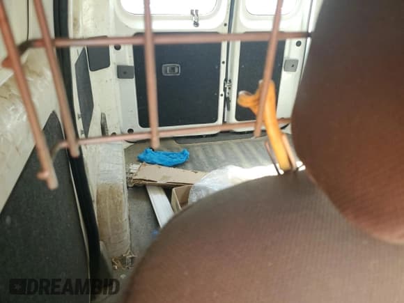 ✅ 2013 Nissan NV200 SV • VIN: 3N6CM0KN8DK692045 • Lot: 49334545. Wystawiony na Copart z przebiegiem Nie podano. Bezpłatny archiwum sprzedaży aukcyjnych z USA i szczegółowy raport historii pojazdu na DreamBid. Zdjęcie 10.