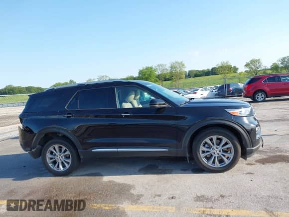 2023 Ford Explorer Limited z VIN 1FMSK8FH8PGB36162, wystawiony jako IAAI lot #42821868 z przebiegiem 16 820 mil mil oraz . Historia ofert i sprzedaży dostępna na DreamBid. Obrazek 14.