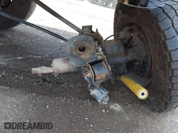 ✅ 2017 Ram 2500 Tradesman • VIN: 3C6UR5CJ9HG516283 • Lot: 42299852. Wystawiony na IAAI z przebiegiem 70 973 mil. Bezpłatny archiwum sprzedaży aukcyjnych z USA i szczegółowy raport historii pojazdu na DreamBid. Zdjęcie 18.