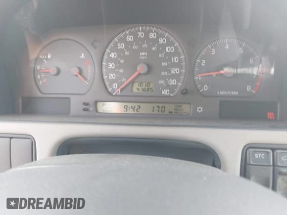 ✅ 2004 Volvo C70 • VIN: YV1NC62D64J048659 • Лот: 42457985. Опубликован ранее на IAAI с пробегом 41 685 миль. Бесплатный доступ к архиву аукционных продаж из США и подробный отчёт об истории автомобиля на DreamBid. Изображение 7.