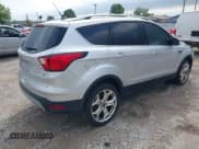✅ 2019 Ford Escape Titanium • VIN: 1FMCU9J90KUA13714 • Лот: 43020434. Опубликован ранее на IAAI с пробегом 150 862 миль. Бесплатный доступ к архиву аукционных продаж из США и подробный отчёт об истории автомобиля на DreamBid. Изображение 4.