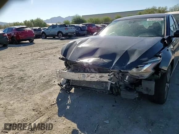 ✅ 2021 Nissan Altima SV • VIN: 1N4BL4DV6MN353435 • Lot: 84978455. Wystawiony na Copart z przebiegiem 88 890 mil. Bezpłatny archiwum sprzedaży aukcyjnych z USA i szczegółowy raport historii pojazdu na DreamBid. Zdjęcie 14.