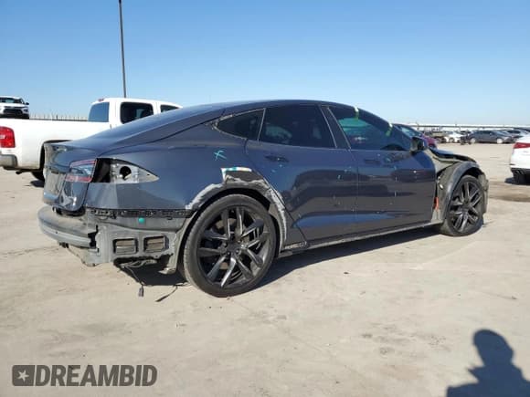 ✅ 2020 Tesla Model S Long Range • VIN: 5YJSA1E23LF366076 • Lot: 47466095. Listed on Copart with 72,241 mi. Free auction sales archive from the USA and detailed vehicle history report at DreamBid. Image 3.