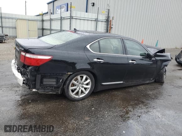 ✅ 2009 Lexus LS 460 • VIN: JTHBL46F495091310 • Lot: 84210245. Listed on Copart with Not provided. Free auction sales archive from the USA and detailed vehicle history report at DreamBid. Image 3.