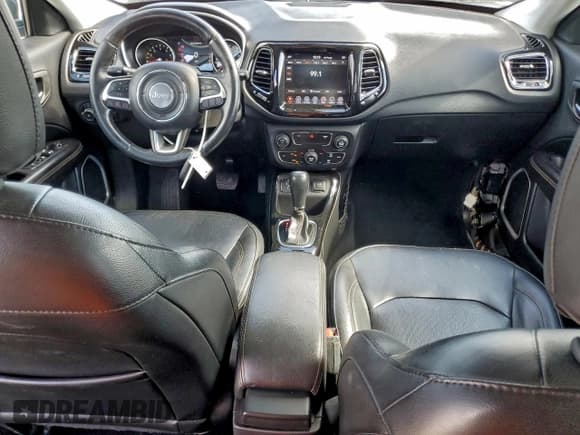 ✅ 2019 Jeep Compass Limited • VIN: 3C4NJCCB1KT676142 • Lot: 85437475. Listed on Copart with 113,103 mi. Free auction sales archive from the USA and detailed vehicle history report at DreamBid. Image 8.
