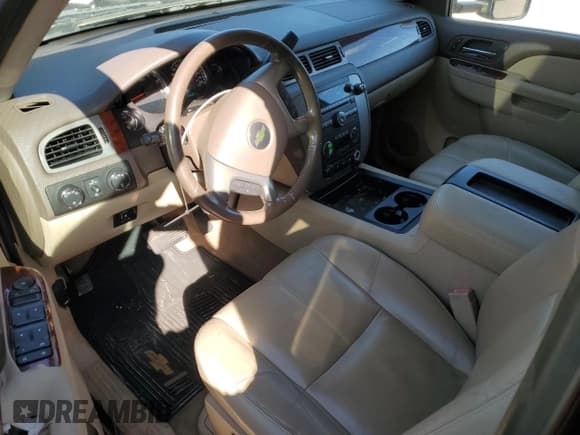 ✅ 2013 Chevrolet Silverado 2500HD LTZ • VIN: 1GC2KYCG3DZ241031 • Lot: 75018534. Listed on Copart with 96,306 mi. Free auction sales archive from the USA and detailed vehicle history report at DreamBid. Image 8.