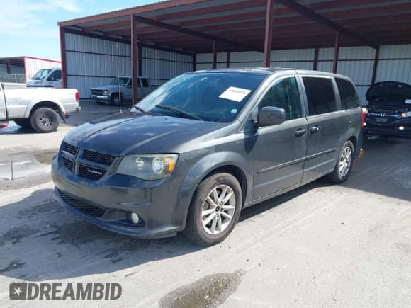 ✅ 2012 Dodge Grand Caravan R/T • VIN: 2C4RDGEG5CR148729 • Лот: 43659974. Опубликован ранее на IAAI с пробегом 128 793 миль. Бесплатный доступ к архиву аукционных продаж из США и подробный отчёт об истории автомобиля на DreamBid. Изображение 2.