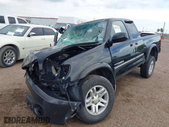 ✅ 2003 Toyota Tundra Limited • VIN: 5TBRT38113S439232 • Лот: 43031715. Опубликован ранее на IAAI с пробегом Не указан. Бесплатный доступ к архиву аукционных продаж из США и подробный отчёт об истории автомобиля на DreamBid. Изображение 2.