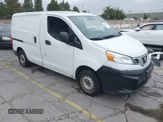 ✅ 2015 Nissan NV200 S • VIN: 3N6CM0KN3FK699035 • Lot: 42807359. Listed on IAAI with 121,906 mi. Free auction sales archive from the USA and detailed vehicle history report at DreamBid. Image 1.