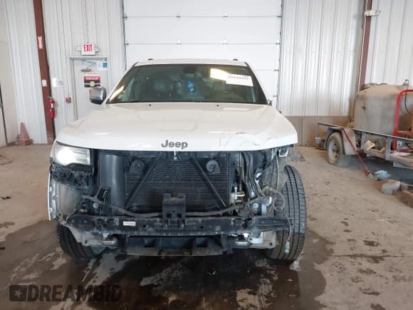 ✅ 2015 Jeep Grand Cherokee Overland • VIN: 1C4RJFCG6FC956820 • Lot: 41644453. Listed on IAAI with 149,339 mi. Free auction sales archive from the USA and detailed vehicle history report at DreamBid. Image 13.