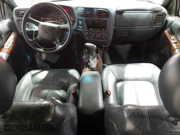 ✅ 2000 Oldsmobile Bravada • VIN: 1GHDT13W6Y2404218 • Лот: 49784485. Опубликован ранее на Copart с пробегом 128 841 миль. Бесплатный доступ к архиву аукционных продаж из США и подробный отчёт об истории автомобиля на DreamBid. Изображение 8.