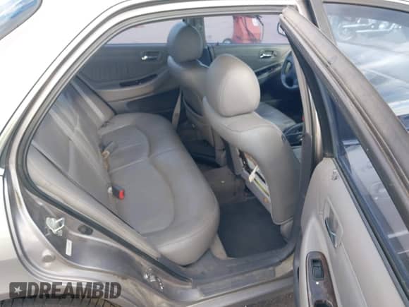 2000 Honda Accord EX с VIN 1HGCG1657YA079580, выставлен на аукционе IAAI как лот 42614740 с пробегом 211 481 миль миль и . История ставок и продаж доступна на DreamBid. Изображение 8.