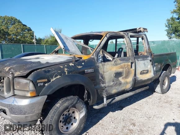 ✅ 2002 Ford F-350 XL • VIN: 1FTSW31S12EA50744 • Lot: 43397680. Listed on IAAI with 150,000 mi. Free auction sales archive from the USA and detailed vehicle history report at DreamBid. Image 6.