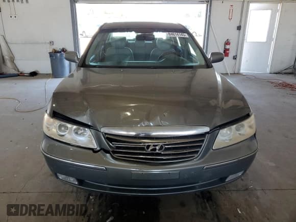 ✅ 2007 Hyundai Azera SE • VIN: KMHFC46F57A209495 • Lot: 84614145. Listed on Copart with 188,206 mi. Free auction sales archive from the USA and detailed vehicle history report at DreamBid. Image 5.