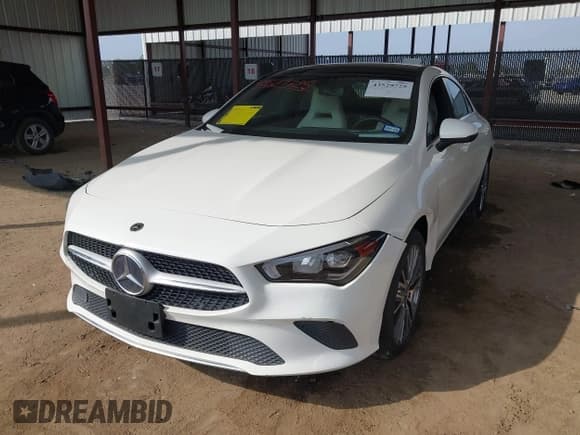 ✅ 2020 Mercedes-Benz CLA 250 • VIN: W1K5J4GB8LN117792 • Lot: 43529725. Listed on IAAI with 31,542 mi. Free auction sales archive from the USA and detailed vehicle history report at DreamBid. Image 2.
