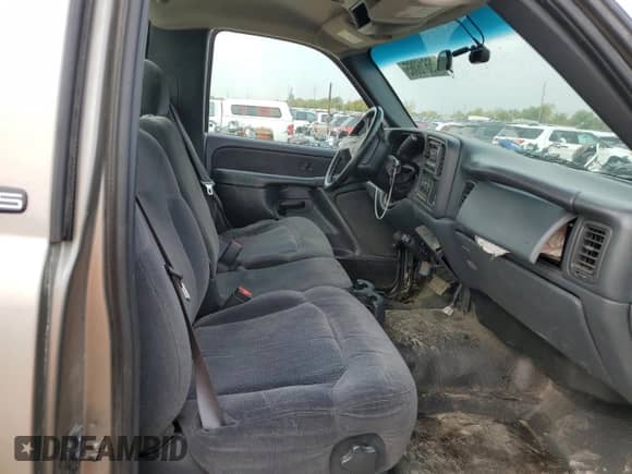 2002 Chevrolet Silverado 2500HD LS с VIN 1GCHK24UX2E122182, выставлен на аукционе Copart как лот 86616065 с пробегом 78 514 миль миль и Списание • Salvage title. История ставок и продаж доступна на DreamBid. Изображение 10.