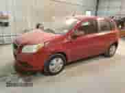 2009 Chevrolet Aveo 1LT z VIN KL1TD66E79B646149, wystawiony jako Copart lot #87581235 z przebiegiem 156 634 mil mil oraz Szkoda całkowita • Salvage title. Historia ofert i sprzedaży dostępna na DreamBid. Obrazek 1.