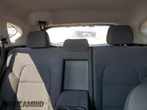 ✅ 2020 Hyundai Tucson SE • VIN: KM8J2CA48LU089276 • Лот: 80272405. Опубликован ранее на Copart с пробегом 137 930 миль. Бесплатный доступ к архиву аукционных продаж из США и подробный отчёт об истории автомобиля на DreamBid. Изображение 10.