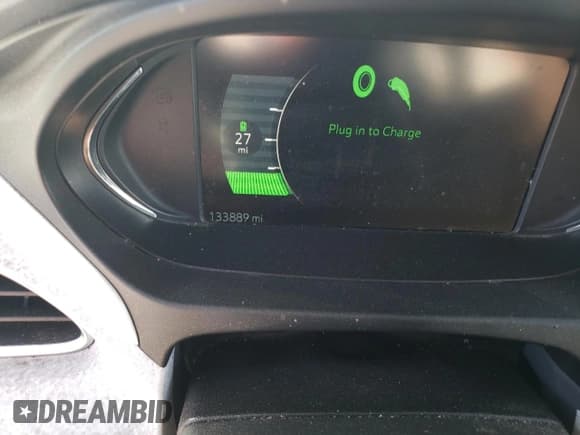 ✅ 2017 Chevrolet Bolt EV LT • VIN: 1G1FW6S07H4154677 • Lot: 67735544. Wystawiony na Copart z przebiegiem 133 889 mil. Bezpłatny archiwum sprzedaży aukcyjnych z USA i szczegółowy raport historii pojazdu na DreamBid. Zdjęcie 9.