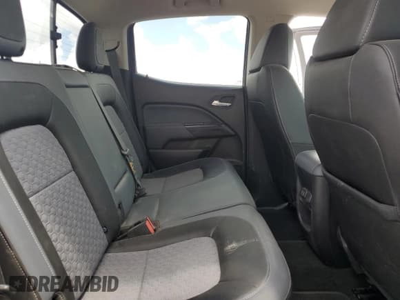 ✅ 2017 Chevrolet Colorado 4WD Z71 • VIN: 1GCPTDE12H1144539 • Лот: 69059634. Опубликован ранее на Copart с пробегом 35 011 миль. Бесплатный доступ к архиву аукционных продаж из США и подробный отчёт об истории автомобиля на DreamBid. Изображение 10.