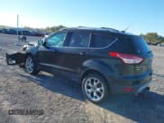 ✅ 2013 Ford Escape Titanium • VIN: 1FMCU0J93DUA13088 • Лот: 43445063. Опубликован ранее на IAAI с пробегом 139 790 миль. Бесплатный доступ к архиву аукционных продаж из США и подробный отчёт об истории автомобиля на DreamBid. Изображение 3.