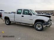 ✅ 2003 Chevrolet Silverado 2500HD LS • VIN: 1GCHC29U93E331260 • Lot: 59933585. Listed on Copart with Not provided. Free auction sales archive from the USA and detailed vehicle history report at DreamBid. Image 4.