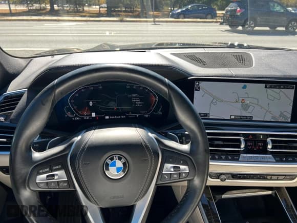 ✅ 2021 BMW X5 sDrive40i • VIN: 5UXCR4C06M9F40686 • Лот: 85012585. Опубликован ранее на Copart с пробегом 106 671 миль. Бесплатный доступ к архиву аукционных продаж из США и подробный отчёт об истории автомобиля на DreamBid. Изображение 7.