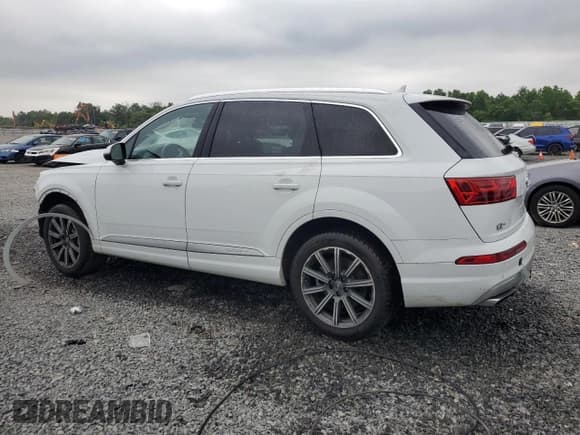 ✅ 2017 Audi Q7 Premium Plus • VIN: WA1LAAF77HD030261 • Lot: 61784785. Listed on Copart with 71,971 mi. Free auction sales archive from the USA and detailed vehicle history report at DreamBid. Image 2.