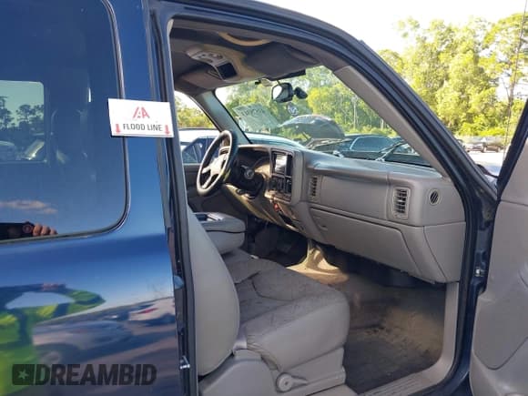 ✅ 2007 Chevrolet Silverado 1500 LT1 • VIN: 1GCEK19Z97Z163047 • Lot: 43575343. Listed on IAAI with Not provided. Free auction sales archive from the USA and detailed vehicle history report at DreamBid. Image 6.