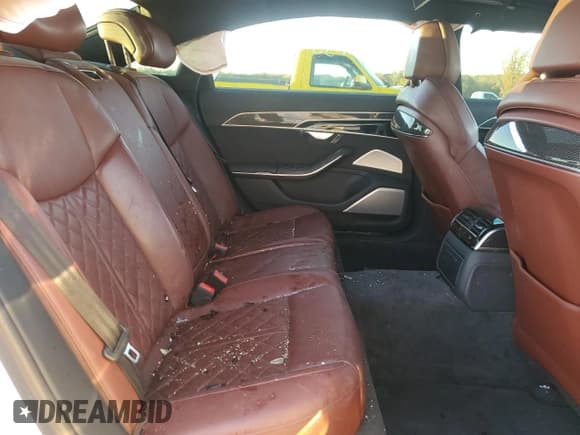 ✅ 2020 Audi S8 • VIN: WAU8SAF82LN004331 • Lot: 80528434. Wystawiony na Copart z przebiegiem 41 383 mil. Bezpłatny archiwum sprzedaży aukcyjnych z USA i szczegółowy raport historii pojazdu na DreamBid. Zdjęcie 10.