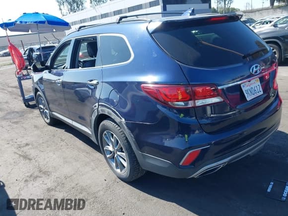 ✅ 2017 Hyundai Santa Fe SE • VIN: KM8SN4HF8HU190298 • Лот: 41636366. Опубликован ранее на IAAI с пробегом 109 206 миль. Бесплатный доступ к архиву аукционных продаж из США и подробный отчёт об истории автомобиля на DreamBid. Изображение 3.