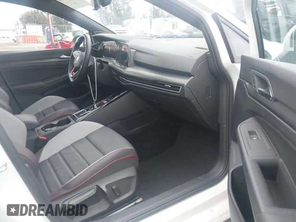 ✅ 2023 Volkswagen Golf GTI SE • VIN: WVW3A7CD4PW147432 • Лот: 42047246. Опубликован ранее на IAAI с пробегом 20 015 миль. Бесплатный доступ к архиву аукционных продаж из США и подробный отчёт об истории автомобиля на DreamBid. Изображение 5.