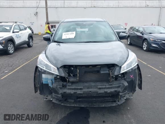 ✅ 2024 Nissan Kicks S • VIN: 3N1CP5BV7RL549583 • Lot: 42907208. Listed on IAAI with 22,714 mi. Free auction sales archive from the USA and detailed vehicle history report at DreamBid. Image 13.