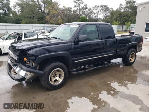 ✅ 2004 Chevrolet Silverado 1500 Z71 • VIN: 2GCEK19T341275147 • Лот: 73394564. Опубликован ранее на Copart с пробегом 299 485 миль. Бесплатный доступ к архиву аукционных продаж из США и подробный отчёт об истории автомобиля на DreamBid. Изображение 1.