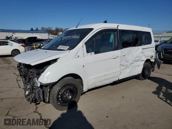 ✅ 2022 Ford Transit Connect XLT • VIN: NM0GE9F22N1509888 • Lot: 42874515. Listed on Copart with 30,690 mi. Free auction sales archive from the USA and detailed vehicle history report at DreamBid. Image 1.