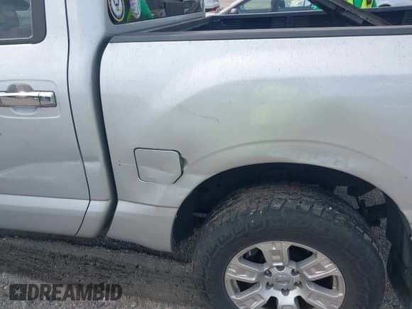 ✅ 2018 Nissan Titan S • VIN: 1N6AA1EJ6JN533397 • Lot: 42567909. Listed on IAAI with 122,023 mi. Free auction sales archive from the USA and detailed vehicle history report at DreamBid. Image 6.