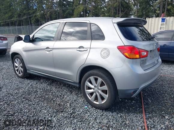 2014 Mitsubishi Outlander SE с VIN 4A4AR4AU1EE026516, выставлен на аукционе IAAI как лот 43337686 с пробегом 113 351 миль миль и . История ставок и продаж доступна на DreamBid. Изображение 3.