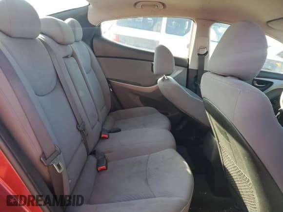 2014 Hyundai Elantra SE с VIN 5NPDH4AE0EH487464, выставлен на аукционе Copart как лот 82539905 с пробегом 104 995 миль миль и Списание • Salvage title. История ставок и продаж доступна на DreamBid. Изображение 10.