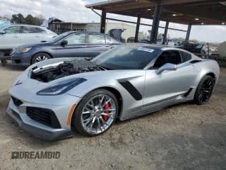 ✅ 2019 Chevrolet Corvette ZR1 3ZR • VIN: 1G1Y52D92K5801892 • Lot: 49323765. Wystawiony na Copart z przebiegiem 16 757 mil. Bezpłatny archiwum sprzedaży aukcyjnych z USA i szczegółowy raport historii pojazdu na DreamBid. Zdjęcie 1.